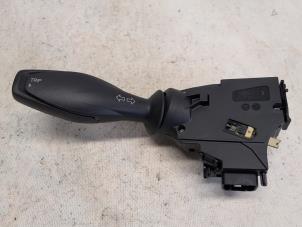 Gebruikte Richtingaanwijzer Schakelaar Ford B-Max (JK8) 1.6 TDCi 95 Prijs € 31,50 Margeregeling aangeboden door Reclycar De Boer BV
