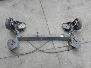 Gebruikte Achteras voorwielaandrijving Dacia Dokker Express (8S) 1.5 dCi 90 Prijs € 210,00 Margeregeling aangeboden door Reclycar De Boer BV