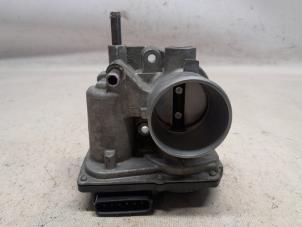 Gebruikte Gasklephuis Toyota Yaris III (P13) 1.5 16V Hybrid Prijs € 47,25 Margeregeling aangeboden door Reclycar De Boer BV