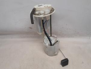 Gebruikte Brandstofpomp Elektrisch Toyota Yaris III (P13) 1.5 16V Hybrid Prijs € 52,50 Margeregeling aangeboden door Reclycar De Boer BV