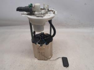 Gebruikte Brandstofpomp Elektrisch Opel Mokka/Mokka X 1.4 Turbo 16V Bi-fuel ecoFLEX 4x2 Prijs € 52,50 Margeregeling aangeboden door Reclycar De Boer BV