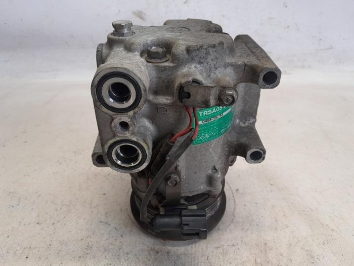 Gebruikte Pomp Airco Ford Ka I 1.3i Prijs € 52,50 Margeregeling aangeboden door Reclycar De Boer BV