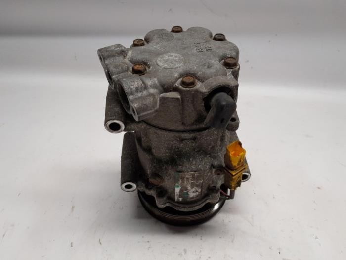 Gebruikte Aircopomp Peugeot 207/207+ (WA/WC/WM) 1.4 16V Prijs € 105,00 Margeregeling aangeboden door Reclycar De Boer BV