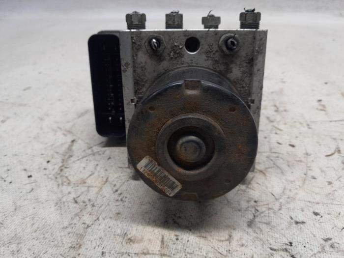 Gebruikte ABS Pomp Opel Astra H (L48) 1.3 CDTI 16V Ecotec Prijs € 78,75 Margeregeling aangeboden door Reclycar De Boer BV