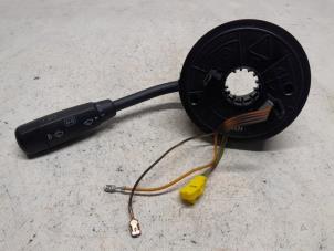 Gebruikte Richtingaanwijzer Schakelaar Mercedes A (W168) 1.4 A-140 Prijs € 36,75 Margeregeling aangeboden door Reclycar De Boer BV