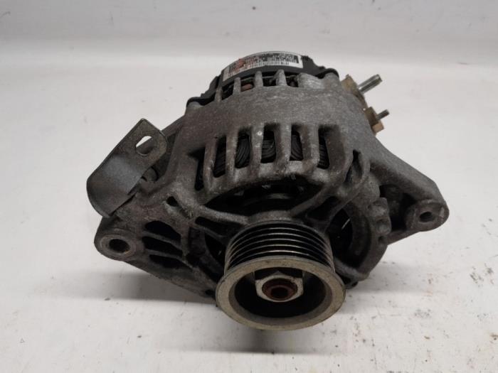 Gebruikte Dynamo Toyota Aygo (B10) 1.0 12V VVT-i Prijs € 42,00 Margeregeling aangeboden door Reclycar De Boer BV