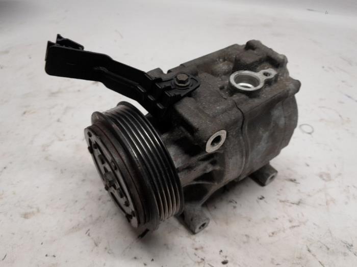 Gebruikte Aircopomp Fiat Panda (169) 1.2, Classic Prijs € 78,75 Margeregeling aangeboden door Reclycar De Boer BV