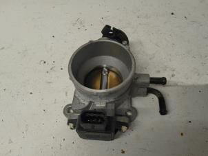 Gebruikte Gasklephuis Hyundai Matrix 1.6 16V Prijs € 42,00 Margeregeling aangeboden door Reclycar De Boer BV