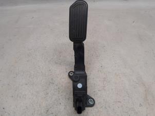 Gebruikte Sensor Gaspedaalpositie Toyota Auris Touring Sports (E18) 1.8 16V Hybrid Prijs € 26,25 Margeregeling aangeboden door Reclycar De Boer BV