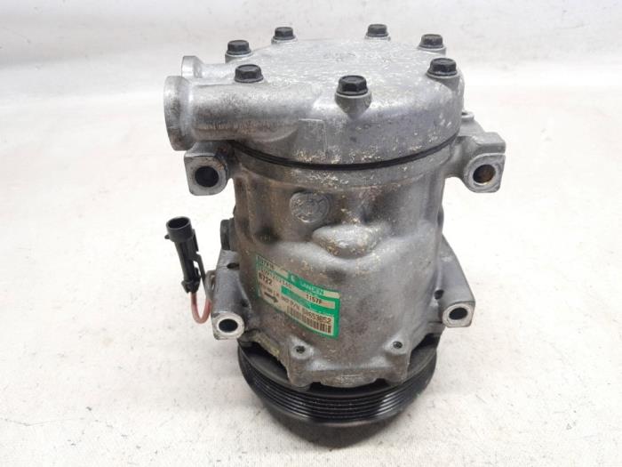 Gebruikte Aircopomp Alfa Romeo 147 (937) 1.6 Twin Spark 16V Prijs € 52,50 Margeregeling aangeboden door Reclycar De Boer BV