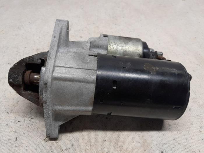 Gebruikte Startmotor Alfa Romeo 147 (937) 1.6 Twin Spark 16V Prijs € 26,25 Margeregeling aangeboden door Reclycar De Boer BV