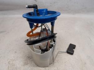 Gebruikte Tank element Pomp Volkswagen T-Roc I 1.5 TSI Evo BMT 16V Prijs € 52,50 Margeregeling aangeboden door Reclycar De Boer BV
