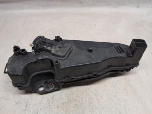 Gebruikte Additatief tank Citroen C4 Cactus (0B/0P) 1.6 Blue Hdi 100 Prijs € 210,00 Margeregeling aangeboden door Reclycar De Boer BV