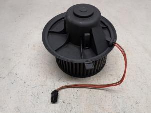 Gebruikte Blower Renault Twingo (C06) 1.2 16V Prijs € 52,50 Margeregeling aangeboden door Reclycar De Boer BV