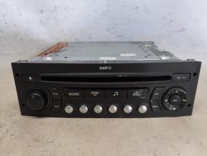 Gebruikte Radio CD Speler Citroen C4 Picasso (UD/UE/UF) 1.6 16V THP 140 Autom. Prijs € 52,50 Margeregeling aangeboden door Reclycar De Boer BV