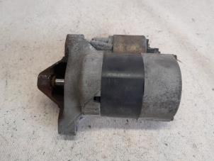 Gebruikte Startmotor Renault Twingo (C06) 1.2 16V Prijs € 26,25 Margeregeling aangeboden door Reclycar De Boer BV