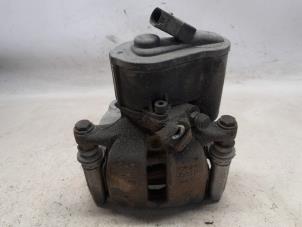 Gebruikte Remklauw (Tang) links-achter Seat Alhambra (7N) 2.0 TDI 16V Prijs € 36,75 Margeregeling aangeboden door Reclycar De Boer BV