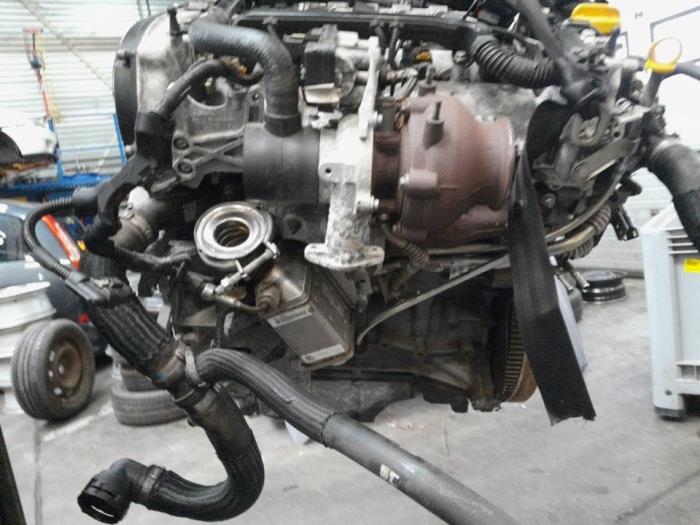 Motor van een Opel Combo 1.6 CDTI 16V 2018