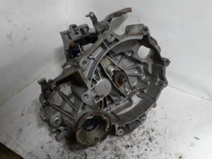 Gebruikte Versnellingsbak Volkswagen Golf Plus (5M1/1KP) 1.6 FSI 16V Prijs € 525,00 Margeregeling aangeboden door Reclycar De Boer BV