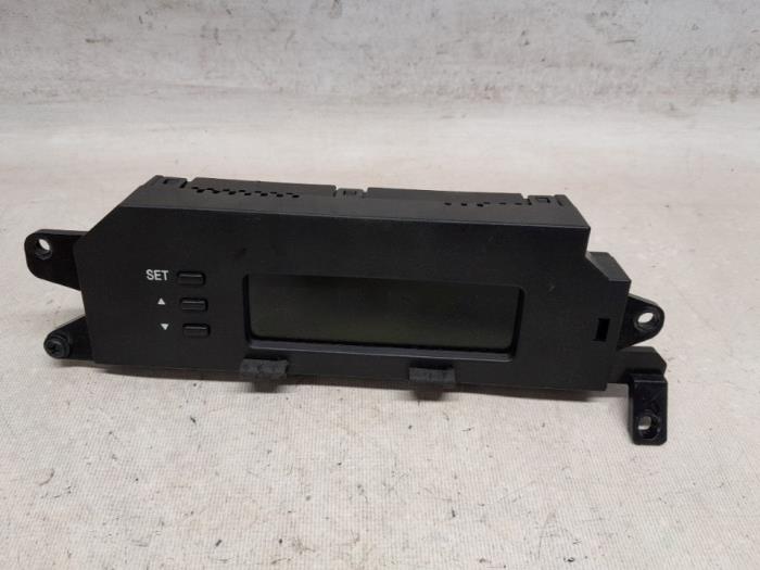 Display Interieur van een Hyundai i20 1.2i 16V 2011