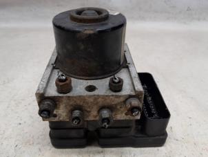 Gebruikte ABS Pomp Peugeot 207/207+ (WA/WC/WM) 1.6 16V VTi Prijs € 78,75 Margeregeling aangeboden door Reclycar De Boer BV