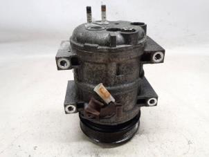 Gebruikte Pomp Airco Volvo V40 (VW) 2.0 16V Prijs € 52,50 Margeregeling aangeboden door Reclycar De Boer BV