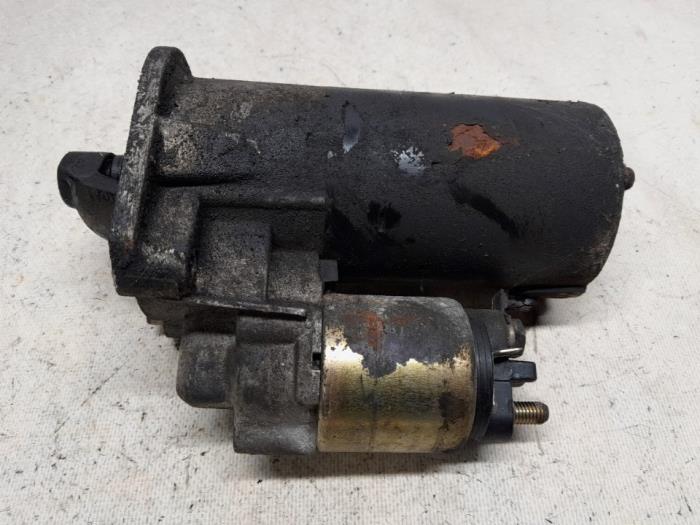 Gebruikte Startmotor Volvo V40 (VW) 2.0 16V Prijs € 26,25 Margeregeling aangeboden door Reclycar De Boer BV