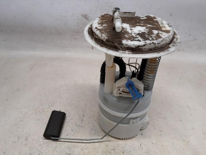 Gebruikte Tank element Pomp Citroen C3 (SC) 1.2 VTi 82 12V Prijs € 52,50 Margeregeling aangeboden door Reclycar De Boer BV