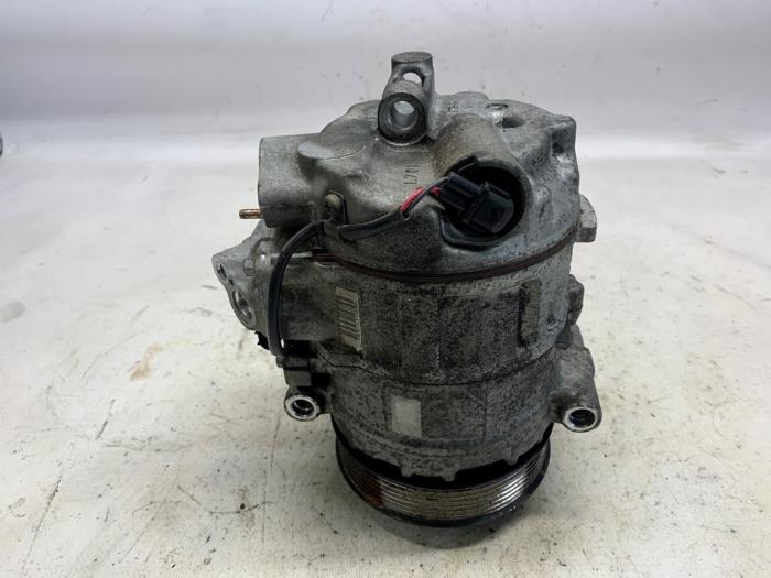 Gebruikte Pomp Airco Mercedes C Combi (S203) 1.8 C-200K 16V Prijs € 78,75 Margeregeling aangeboden door Reclycar De Boer BV