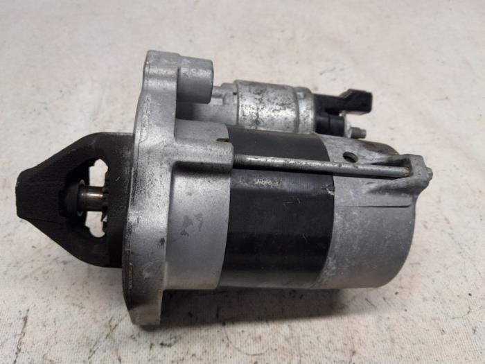Gebruikte Startmotor Citroen C4 Cactus (0B/0P) 1.2 PureTech 110 12V Prijs € 26,25 Margeregeling aangeboden door Reclycar De Boer BV