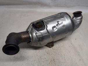 Gebruikte Roetfilter Citroen C4 Cactus (0B/0P) 1.6 Blue Hdi 100 Prijs € 210,00 Margeregeling aangeboden door Reclycar De Boer BV