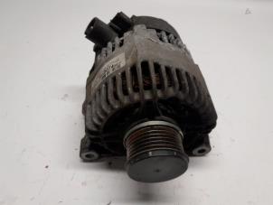 Gebruikte Dynamo Peugeot 208 I (CA/CC/CK/CL) 1.2 Vti 12V PureTech 82 Prijs € 42,00 Margeregeling aangeboden door Reclycar De Boer BV