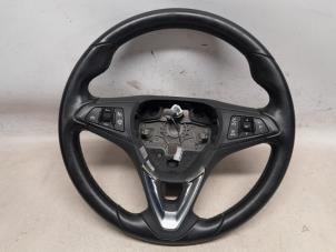 Gebruikte Stuurwiel Opel Corsa E 1.4 16V Prijs € 52,50 Margeregeling aangeboden door Reclycar De Boer BV