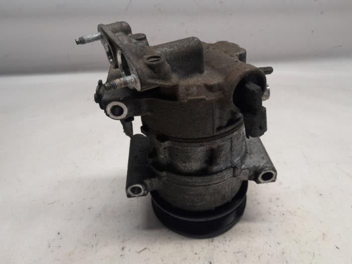 Gebruikte Aircopomp Citroen DS 3 (SA) 1.2 12V PureTech 82 Prijs € 105,00 Margeregeling aangeboden door Reclycar De Boer BV