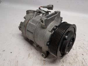 Gebruikte Pomp Airco Renault Megane III Grandtour (KZ) 1.4 16V TCe 130 Prijs € 105,00 Margeregeling aangeboden door Reclycar De Boer BV