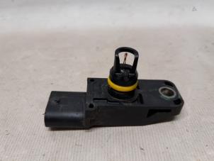 Gebruikte Map Sensor (inlaatspruitstuk) Peugeot 208 II (UB/UH/UP) 1.2 Vti 12V PureTech 100 Prijs € 78,75 Margeregeling aangeboden door Reclycar De Boer BV