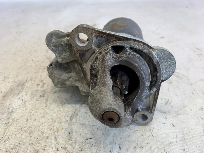 Gebruikte Startmotor BMW Mini (R50/53) 1.6 16V Cooper Prijs € 26,25 Margeregeling aangeboden door Reclycar De Boer BV