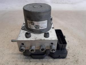 Gebruikte ABS Pomp Citroen C3 (SX/SW) 1.2 Vti 12V PureTech Prijs € 210,00 Margeregeling aangeboden door Reclycar De Boer BV