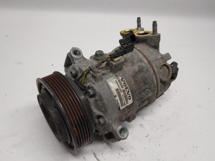 Gebruikte Aircopomp Volvo V70 (BW) 2.0 D4 16V Prijs € 131,25 Margeregeling aangeboden door Reclycar De Boer BV