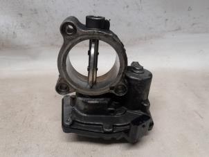 Gebruikte Gasklephuis BMW 3 serie Touring (F31) 320d 2.0 16V Prijs € 26,25 Margeregeling aangeboden door Reclycar De Boer BV