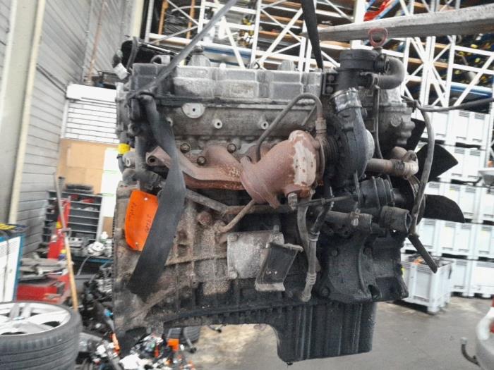 Gebruikte Motor Ssang Yong Rexton 2.7 Xdi RX/RJ 270 16V Prijs € 735,00 Margeregeling aangeboden door Reclycar De Boer BV