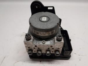 Gebruikte ABS Pomp Volkswagen Passat Variant (3G5) 2.0 TDI 16V 150 Prijs € 131,25 Margeregeling aangeboden door Reclycar De Boer BV