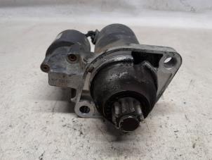 Gebruikte Startmotor Volkswagen Bora (1J2) 2.0 Prijs € 26,25 Margeregeling aangeboden door Reclycar De Boer BV