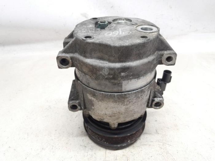 Gebruikte Pomp Airco Ssang Yong Rexton 2.7 Xdi RX/RJ 270 16V Prijs € 78,75 Margeregeling aangeboden door Reclycar De Boer BV