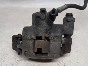 Gebruikte Remklauw (Tang) links-voor Fiat Cinquecento 0.9 i.e. S Prijs € 15,75 Margeregeling aangeboden door Reclycar De Boer BV