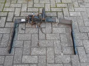 Gebruikte Trekhaak Ford S-Max (GBW) 1.6 EcoBoost 16V Prijs € 78,75 Margeregeling aangeboden door Reclycar De Boer BV