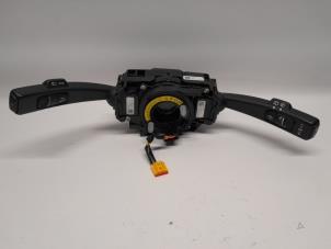 Gebruikte Stuurkolomschakelaar Volvo V70 (BW) 2.0 D4 16V Prijs € 78,75 Margeregeling aangeboden door Reclycar De Boer BV