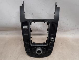 Gebruikte Bediening boordcomputer Audi A4 Avant (B8) 2.0 TDI 16V Prijs € 157,50 Margeregeling aangeboden door Reclycar De Boer BV