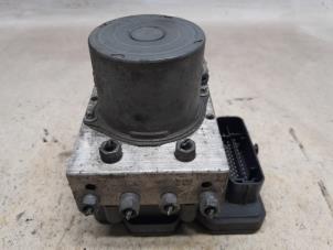 Gebruikte ABS Pomp Fiat Tipo (356S) 1.4 16V Prijs € 105,00 Margeregeling aangeboden door Reclycar De Boer BV