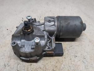 Gebruikte Ruitenwissermotor voor Seat Alhambra (7N) 2.0 TDI 16V Prijs € 52,50 Margeregeling aangeboden door Reclycar De Boer BV